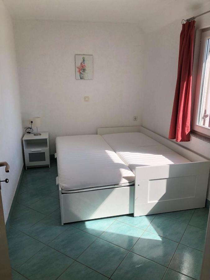 Apartman Jasmina Pola Esterno foto